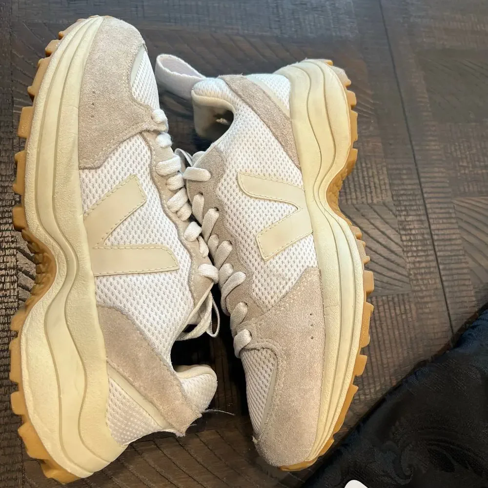 Veja Venturi Alveomesh sneakers white/ suede beige 8 Women
